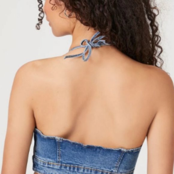 NWT Denim Halter Crop Top Size Small - Picture 2 of 3